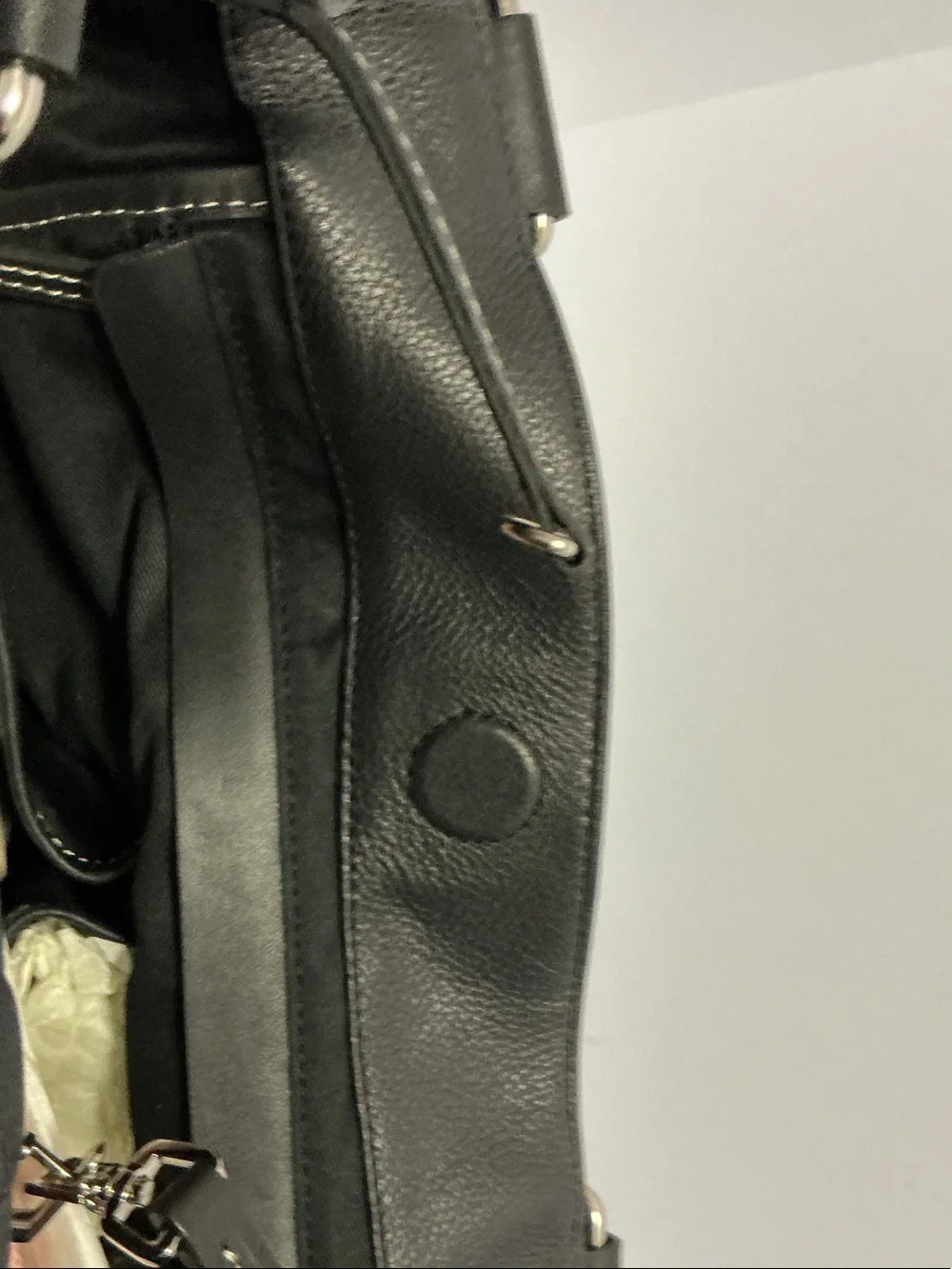 ANTONIO MELANI sleek black